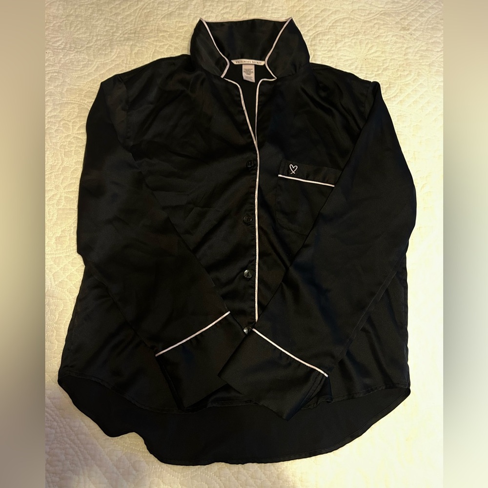 Black VS Satin Pajamas